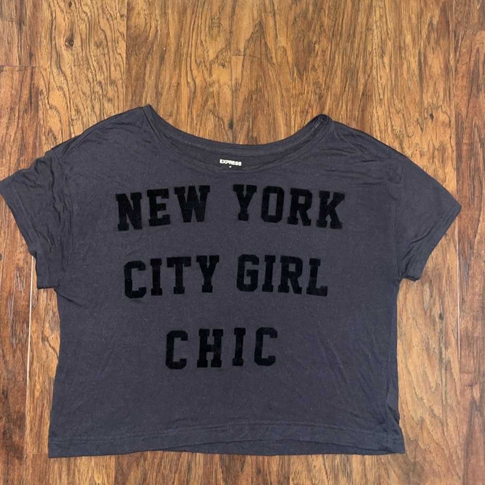 EUC Express Women’s “New York City Girl Chic” Cropped Top - Gray/Black - Medium